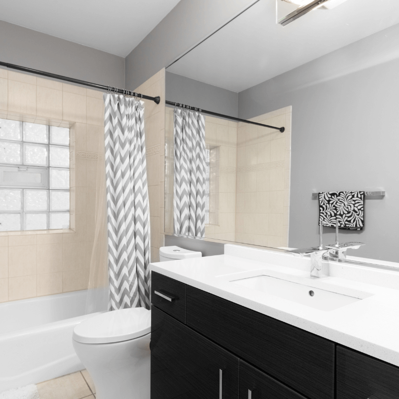 Vanity, shower, tub in NYC