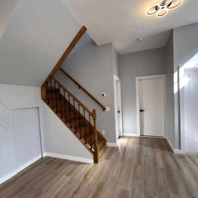 Custom bathroom renovation with marble tile by Dream Build Construction in Brooklyn